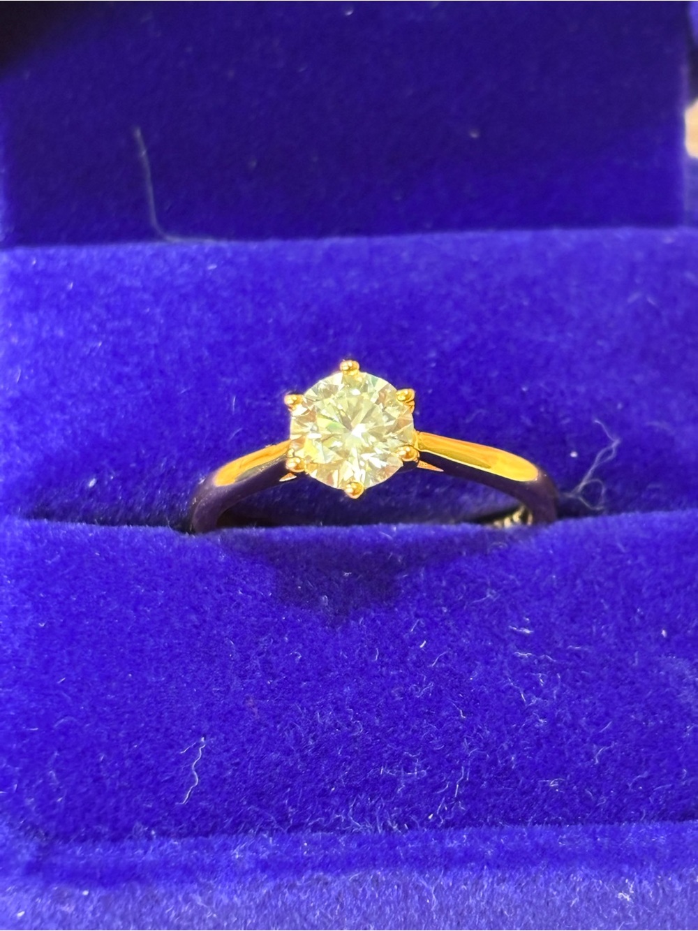 18kt gold filled moissanite solitaire ring